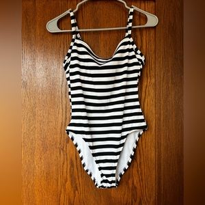 Modest one piece swimsuit